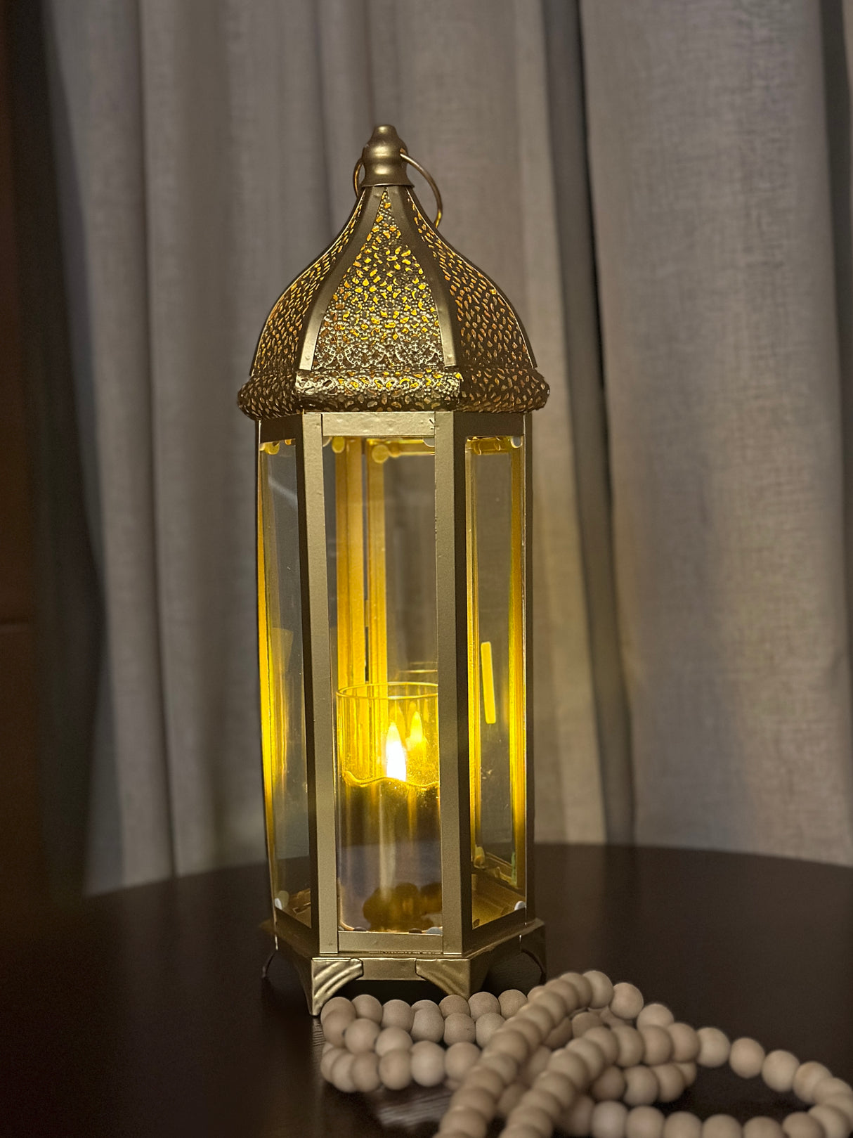 GOLD METAL LANTERN M